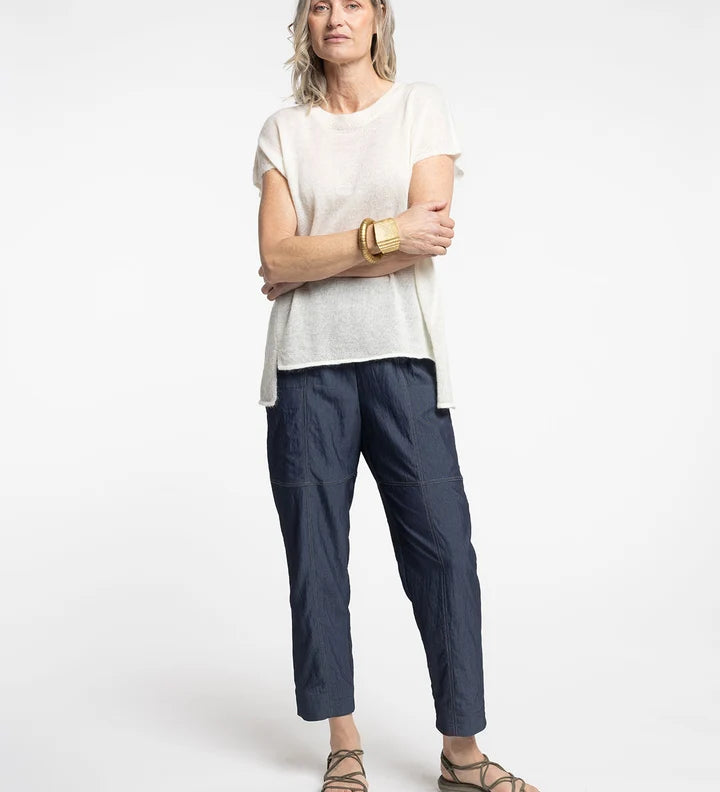 louie-vest-chalk_720x_5d0ee641-b882-4def-8774-7b59ee1f8766.webp