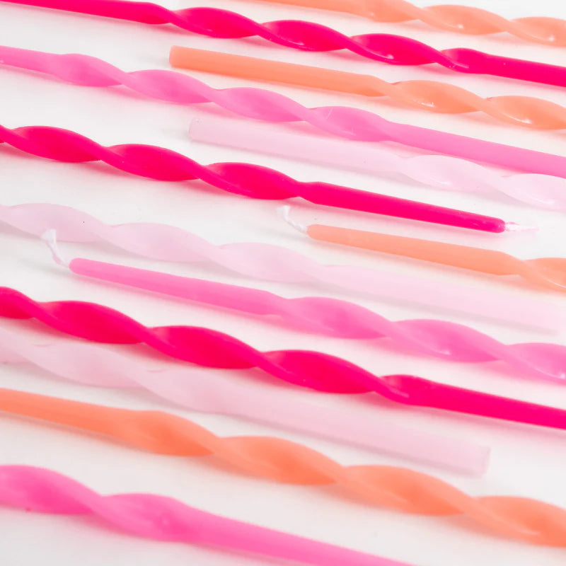 Meri Meri Twisted Candle Set | Pink 16 Pack