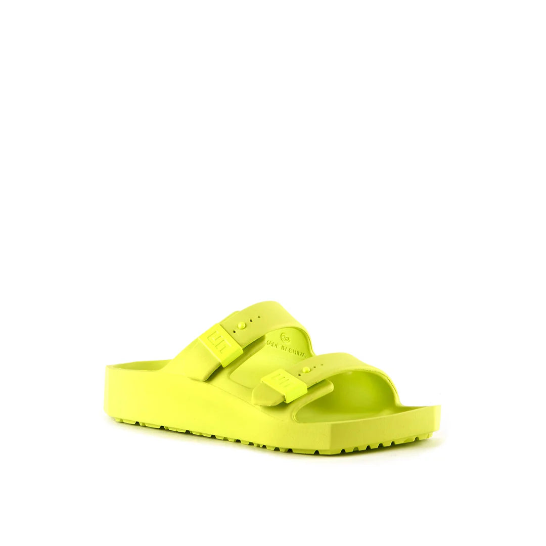 moses-womens-cyber-lime-2-angle-out_ss24_ee3072a0-d658-48c3-a202-de8a9b4a0021.webp