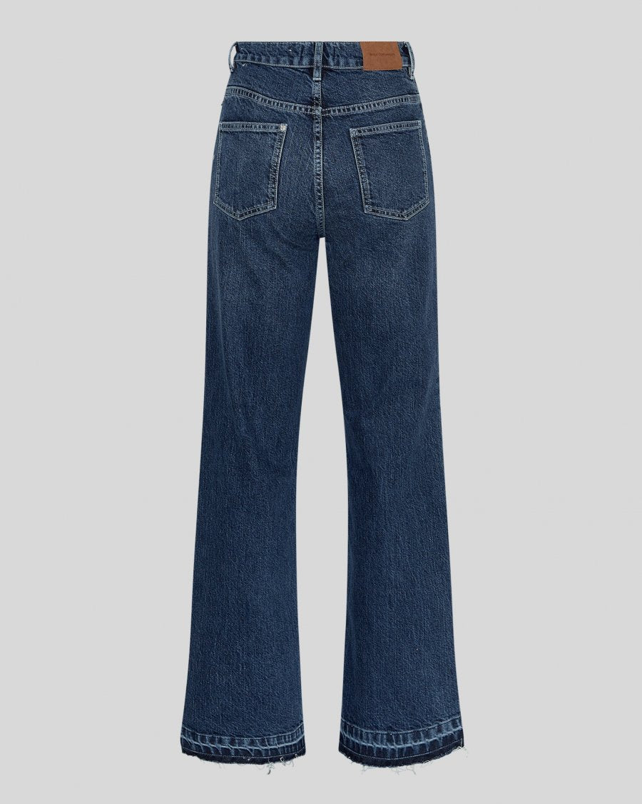 MSCH Eli Ada HW Straight Jeans Long | Mid Blue Wash