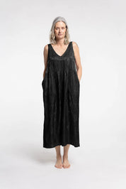 New Lands Marvel Dress | Black
