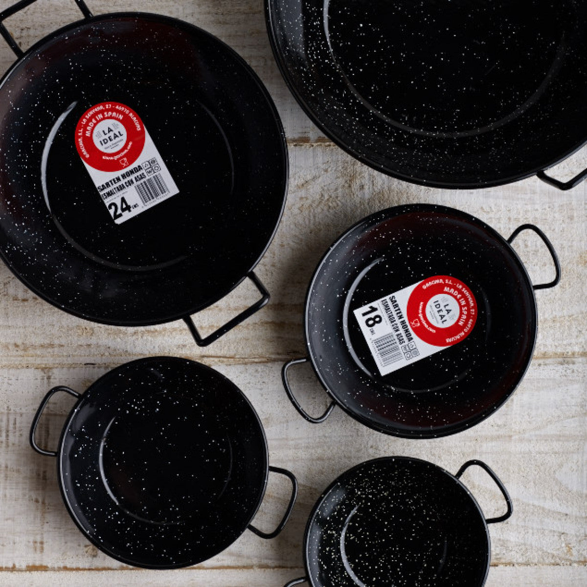 paella-enamel-1526008128.jpg