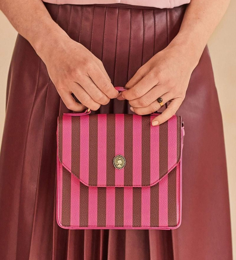 pip_studio_fashion_bags_ss2025_stripe_pink_02_lr.jpg