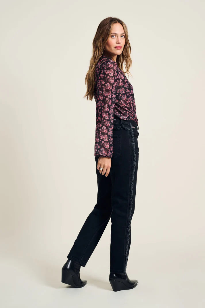 Pom Tapered Jean | Black Wash