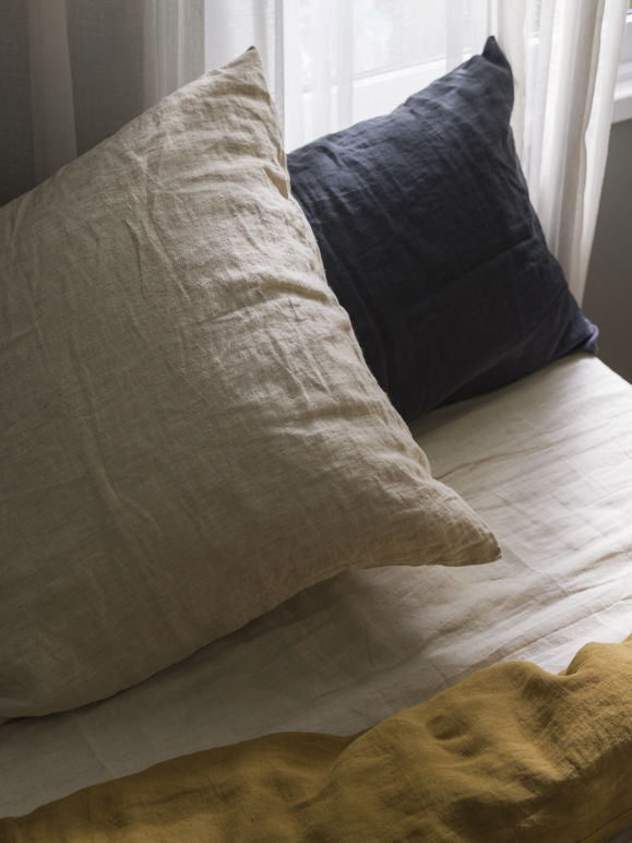 Citta Chambray Linen Fitted Sheet | Oatmeal Queen