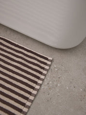 Citta Wide Stripe Cotton Bath Mat | Cocoa Bone