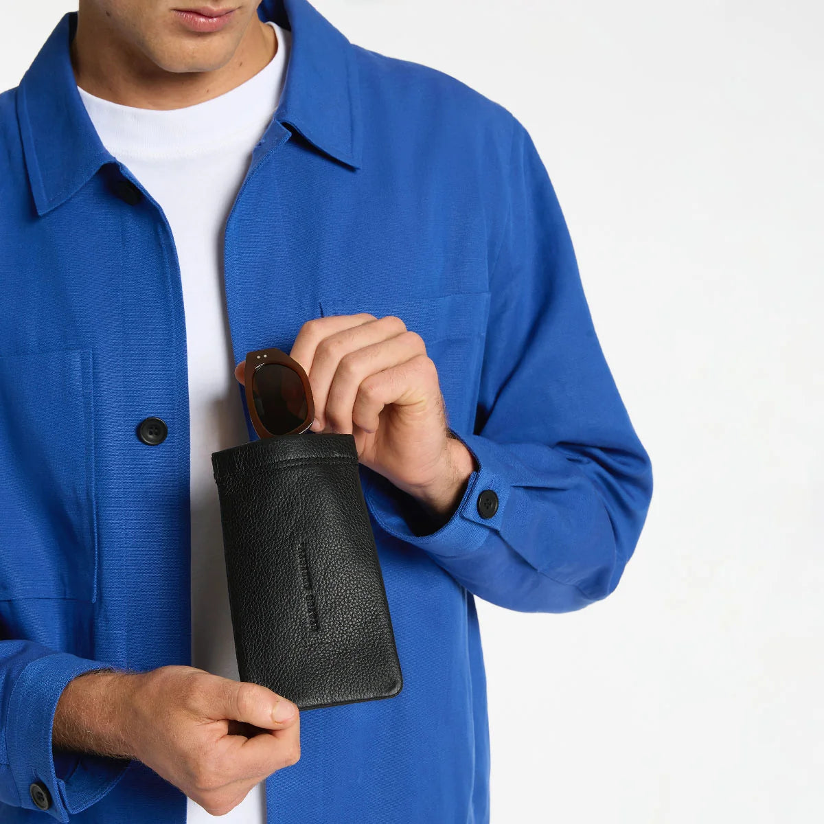 Status Anxiety Keepsake Sunglass Pouch | Black