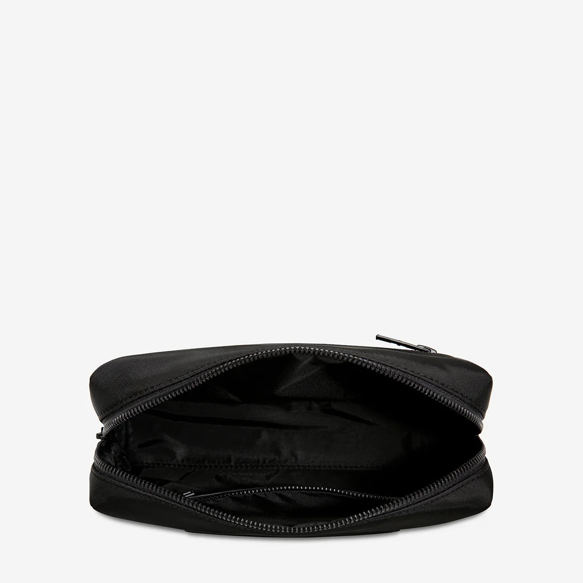Status Anxiety Hunter Recycled Toiletry Bag | Small Black