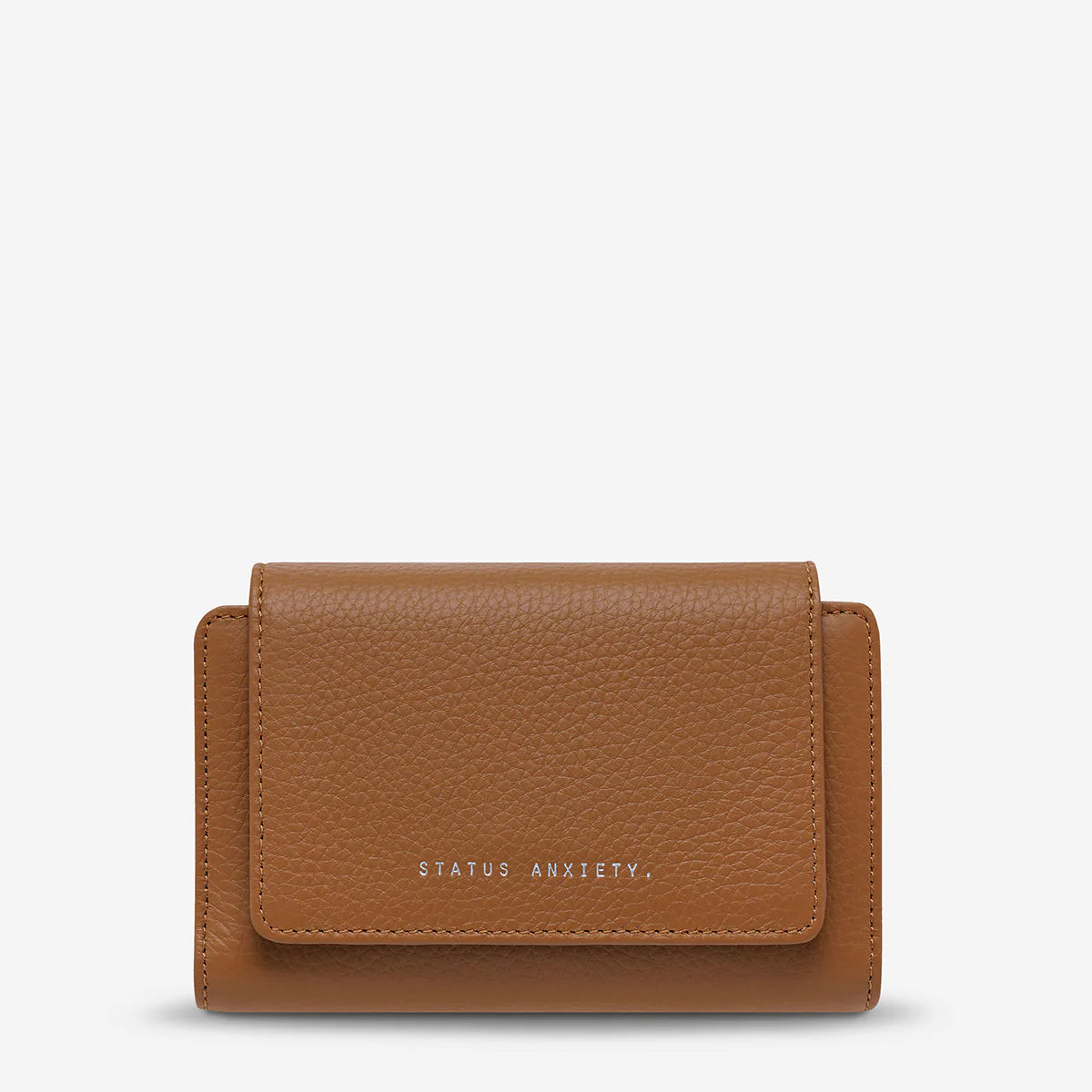 status-anxiety-wallet-visions-camel-front.webp