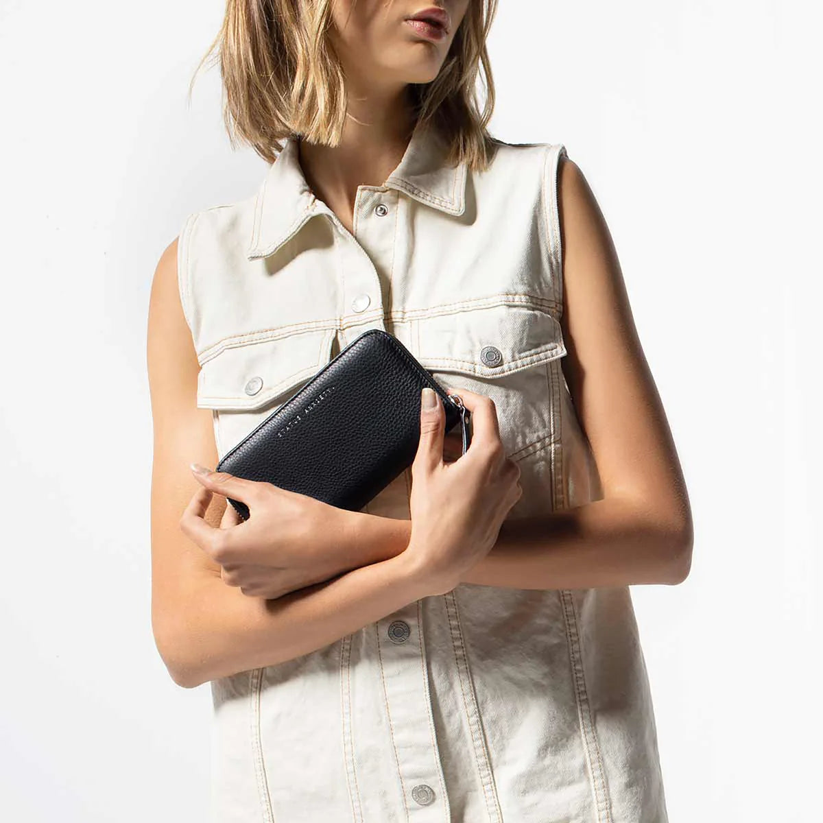 Status Anxiety Yet To Come Wallet | Black