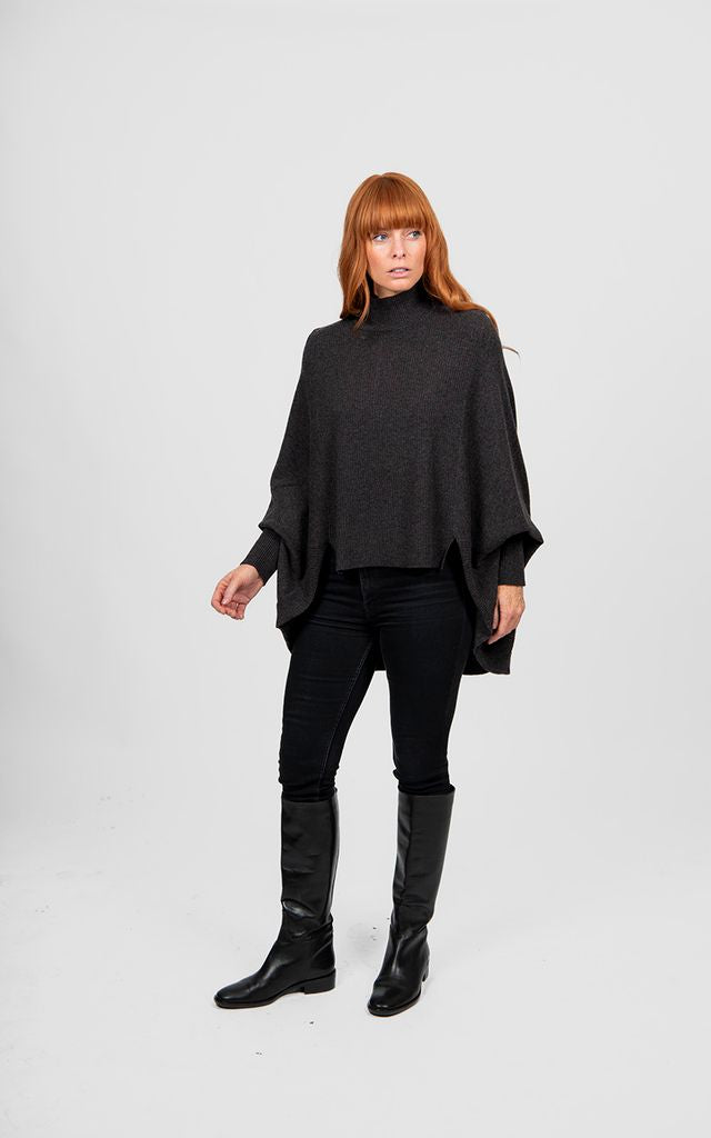 Bridge & Lord Poncho Pullover | Black