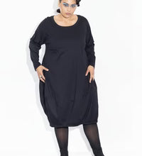 tabidressblack_3.avif