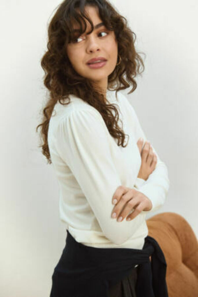 St Tropez Mila Long Sleeve Pullover | Ice