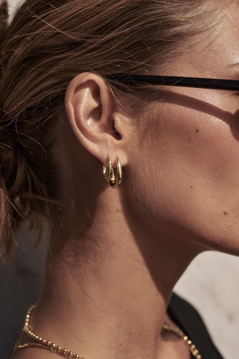 Zafino Pia Hoop | Gold Medium