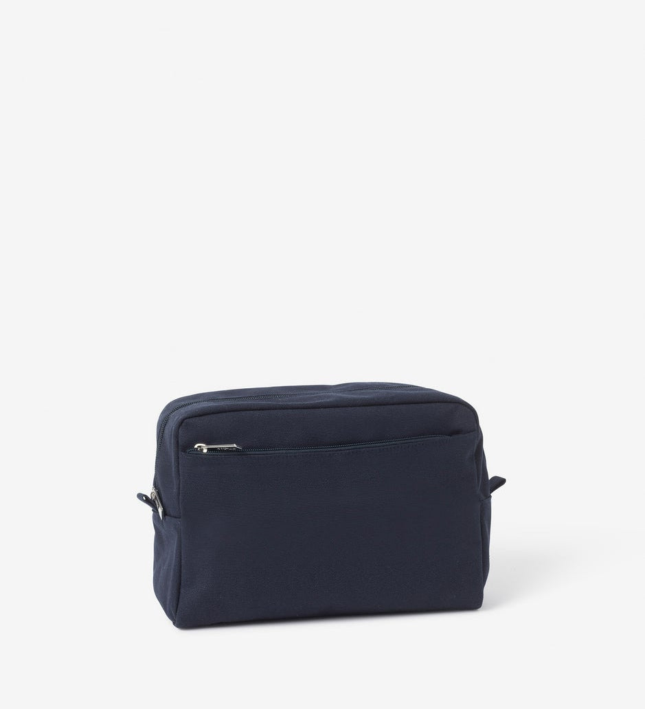 wash-bag-navy-sfc5011l-1.jpg