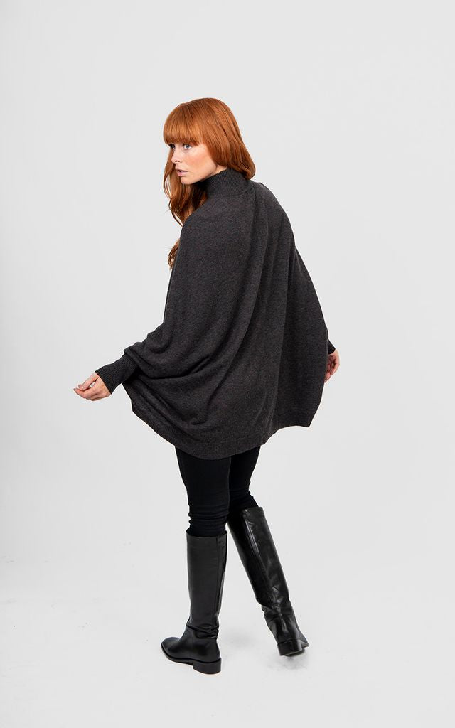 Bridge & Lord Poncho Pullover | Black
