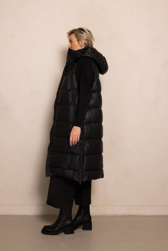 Zhrill Isi Max Jacket | Black