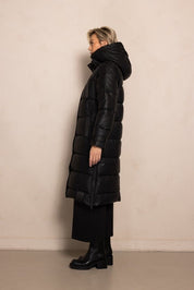 Zhrill Isi Max Jacket | Black