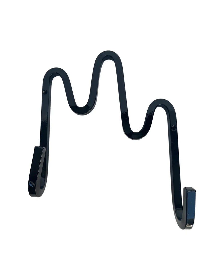 Sitting Pretty Shockwave Hook - Black
