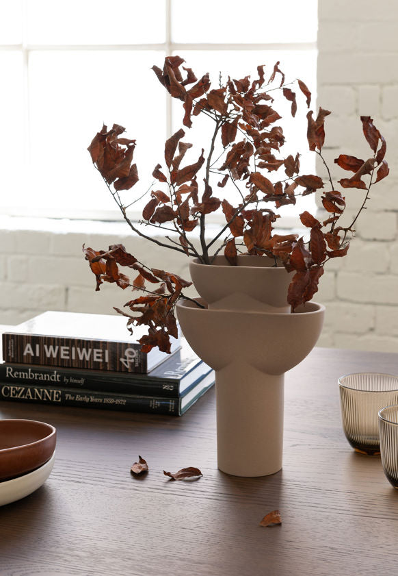 Citta The Design Chaser x Città Terrace Vase | Beige
